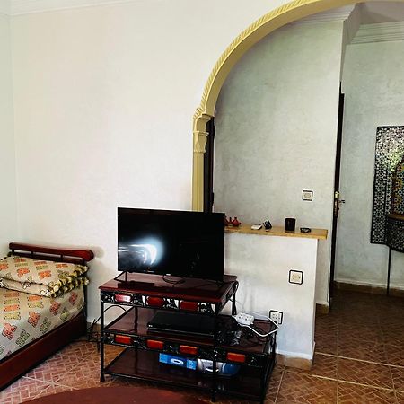 Appartement Dans Residence Avec Piscine Marrakesch Exterior foto