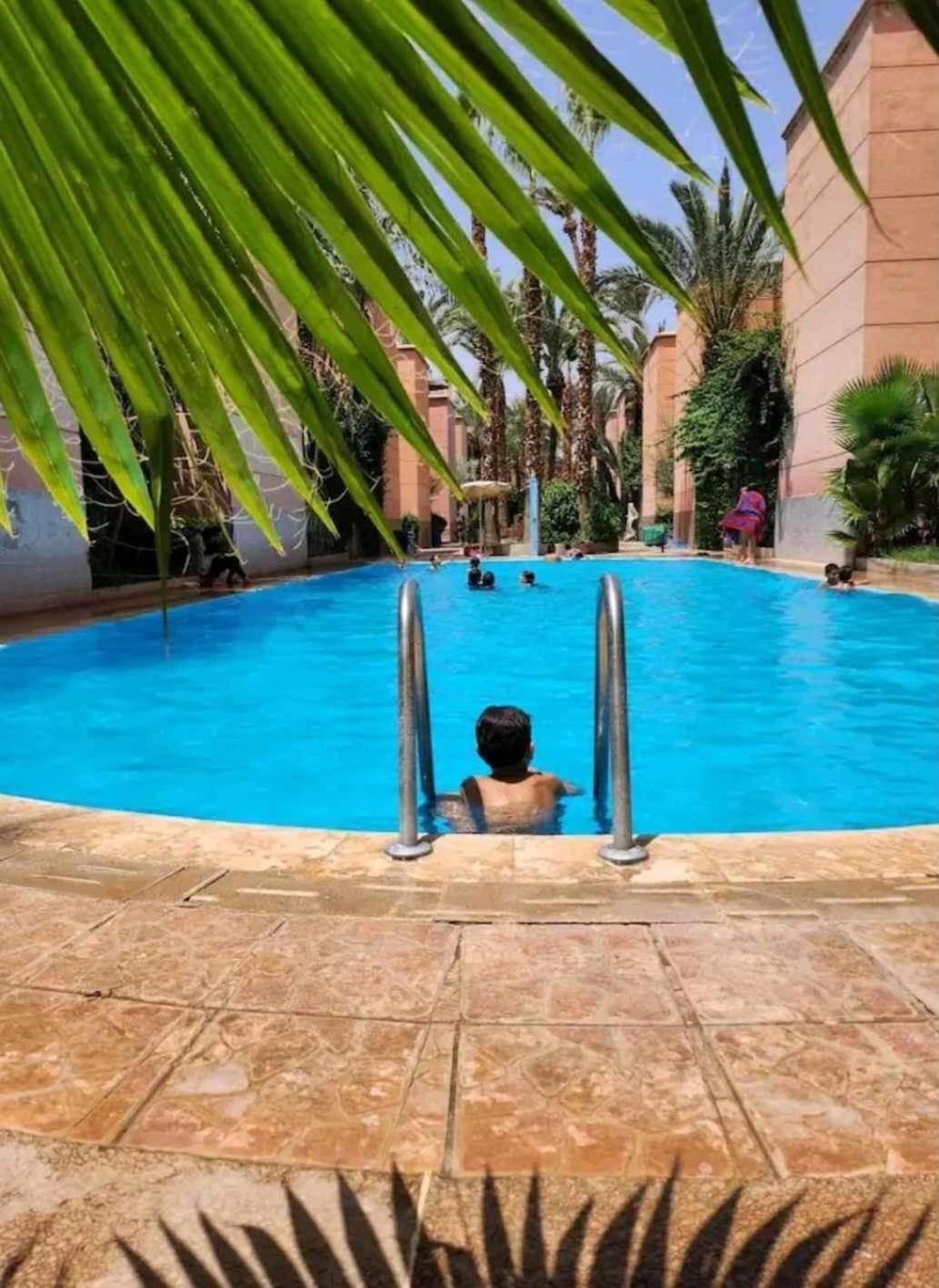 Appartement Dans Residence Avec Piscine Marrakesch Exterior foto